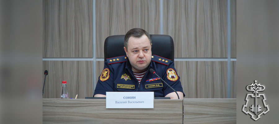 Заместитель директора Росгвардии генерал-полковник полиции Василий Сонин определил приоритеты развития вневедомственной охраны на Всероссийском совещании в Туле