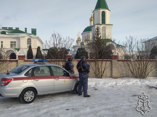 В Курской области росгвардейцы обеспечили безопасность мероприятий в Крещение Господне