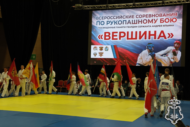 Росгвардейцы приняли участие в открытии всероссийского турнира «Вершина» в Курске