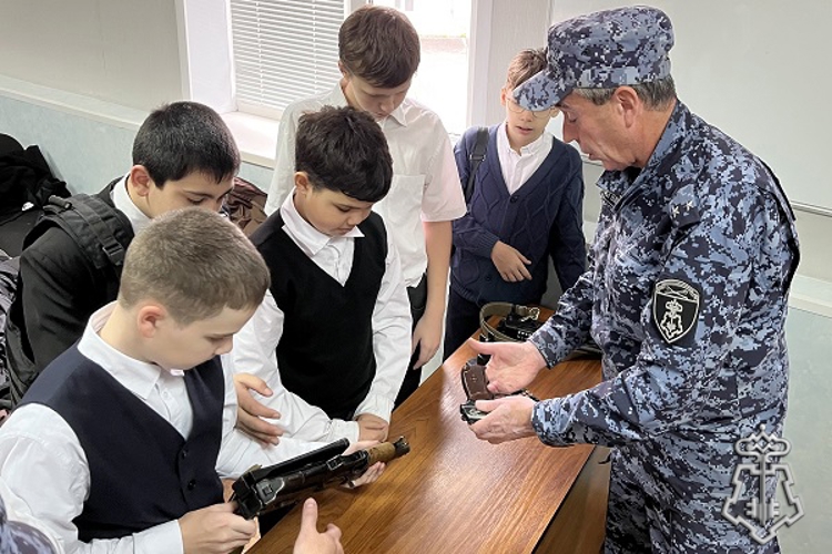 День вневедомственной охраны: курские росгвардейцы на страже безопасности